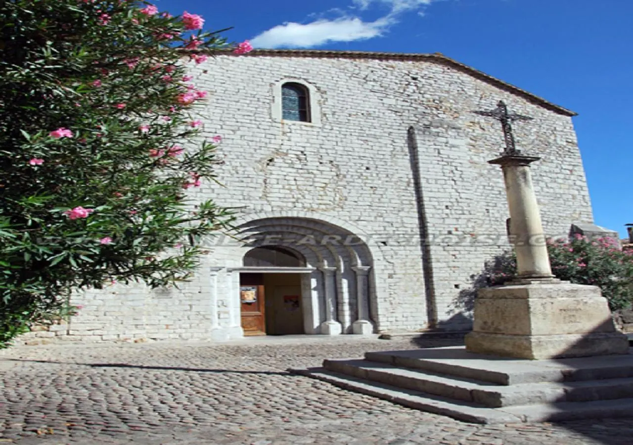 Residence De Tourisme Domaine De Janus Ruoms France